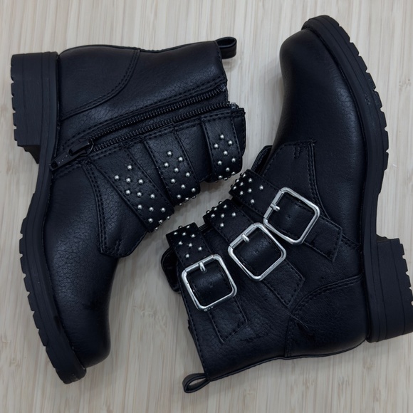 Treasure & Bond Triple Studded Strap Moto Boot - kids Size 11 - Picture 4 of 7